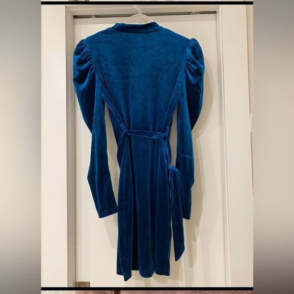 SHEIN blue turquoise velvet long sleeve puff shoulder belted short dress M NWOT - Picture 7 of 9